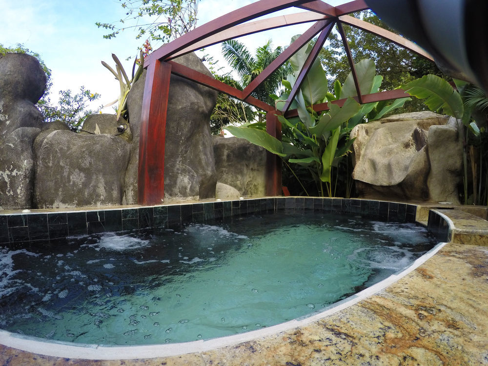 Paradise Hot Springs Thermal Resort La Fortuna Extérieur photo